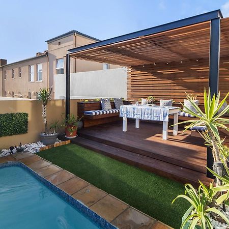 The Sandcastle Guesthouse - Melkbosstrand Bagian luar foto