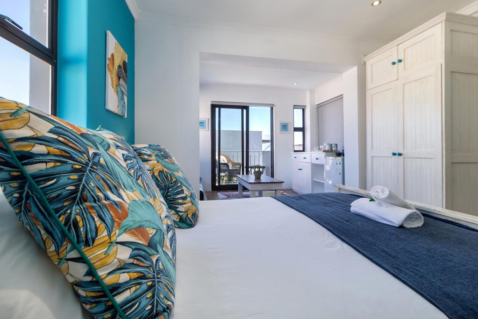 The Sandcastle Guesthouse - Melkbosstrand Bagian luar foto